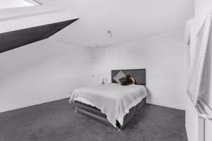 Photo 26- click for photo gallery